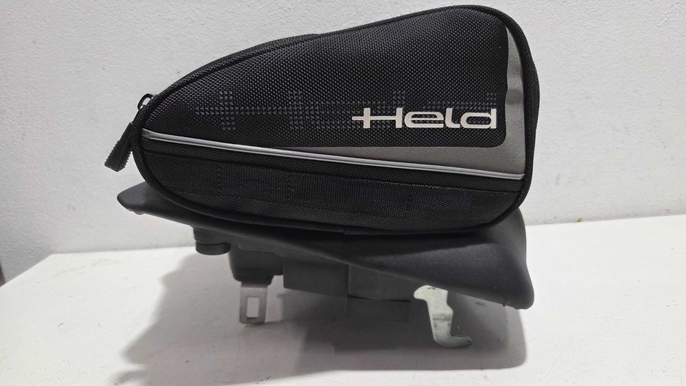 Toba sei stop Yamaha Fz8