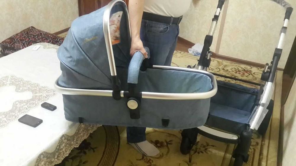 Bolalar Kolyaskasi (детская коляска)