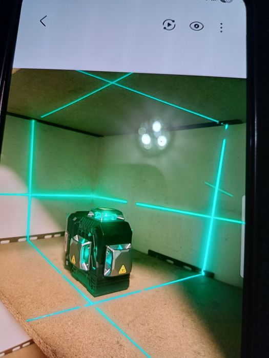 Nivela laser parkside performace Model A1 3x360g