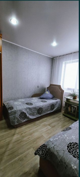 Продам ( варианты ) 2х комнатную Чайкина