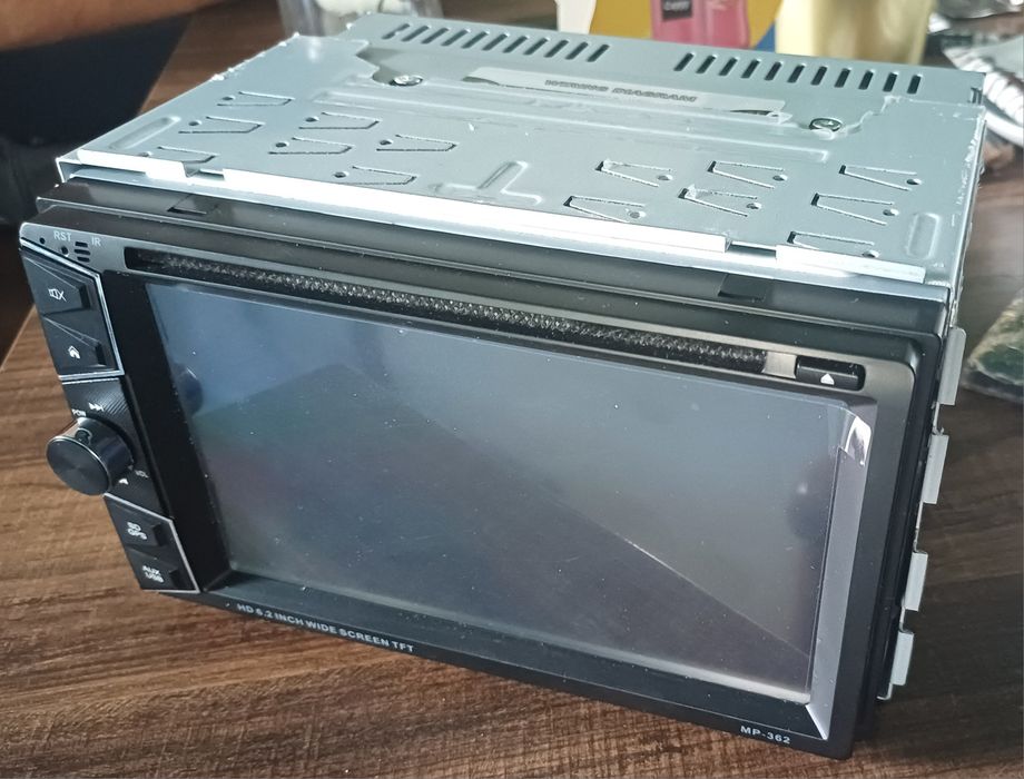 Навигация за кола CARBOON