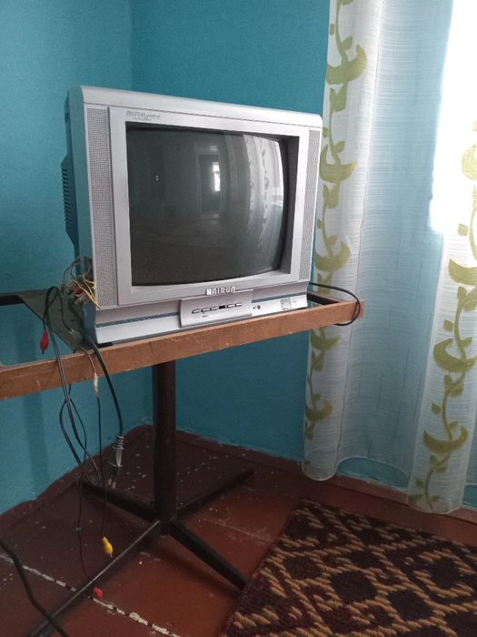 Сотилади  телевизоры