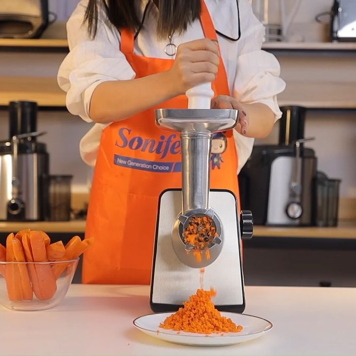 Электрическая мясорубка Sonifer SF-5016