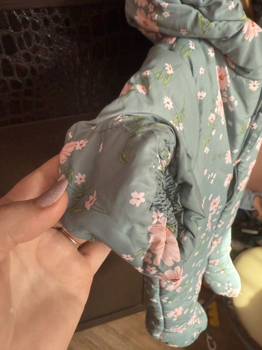 Продам детский комбинезон