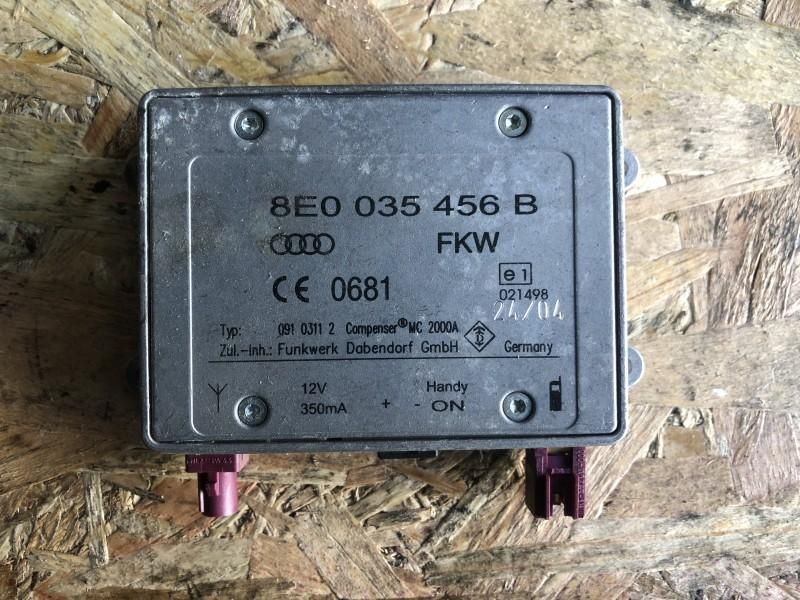 Amplificator antena 8e0035456b Audi A8 D3/4E [2002 - 2005]
