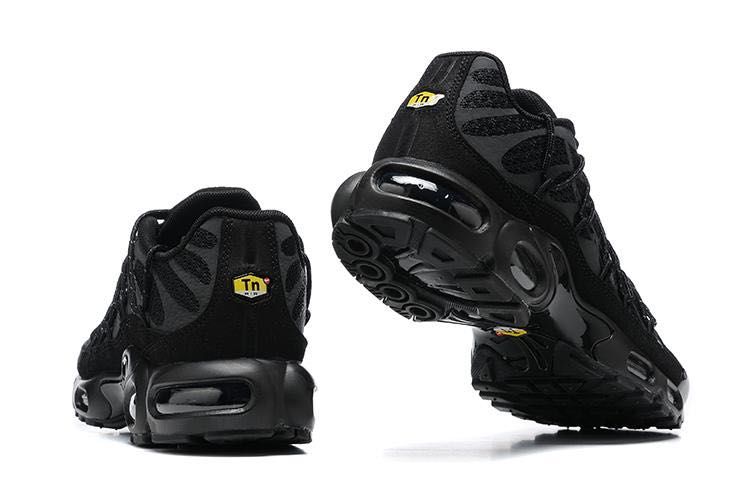 !НОВИ! Nike Air Max Plus 'TN' | Utility Black | + КУТИЯ