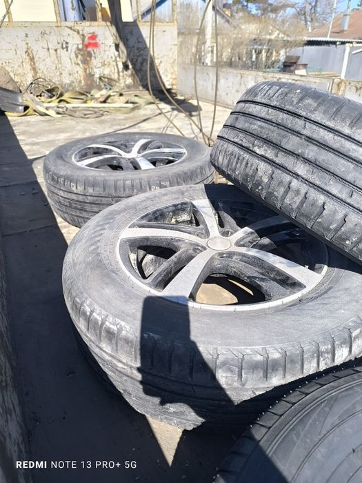 Шины летние 225/65/17