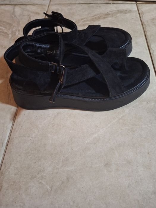 Сандали 2 пъти обувани