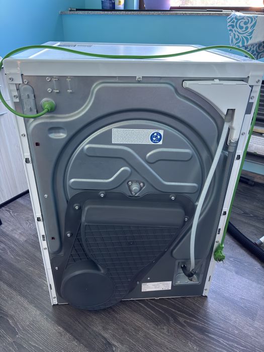 Сушилня Hotpoint Ariston NT M10 81 EU 8кг.