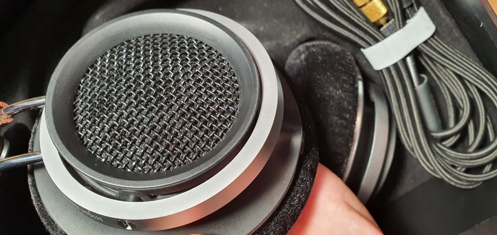 Casti Philips Fidelio X1