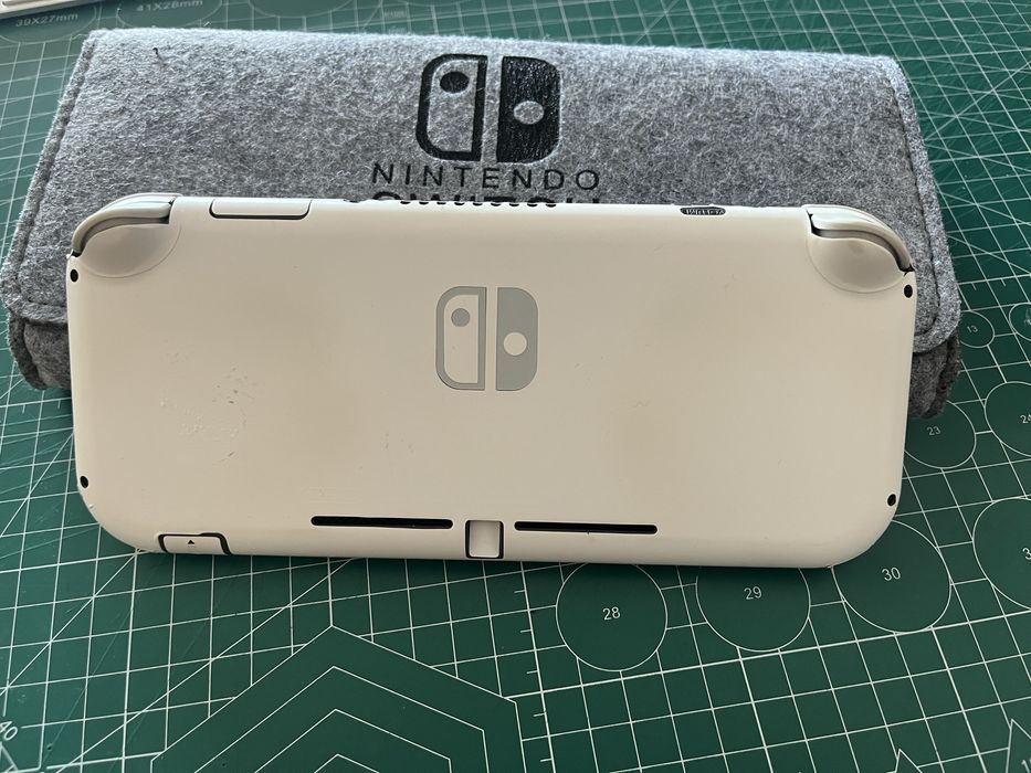 Nintendo Switch Lite (Modat)