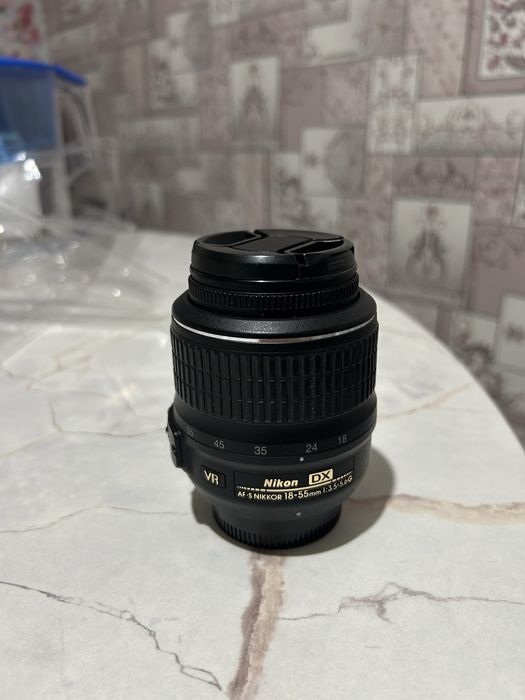 Nikon Обектив 18-55
