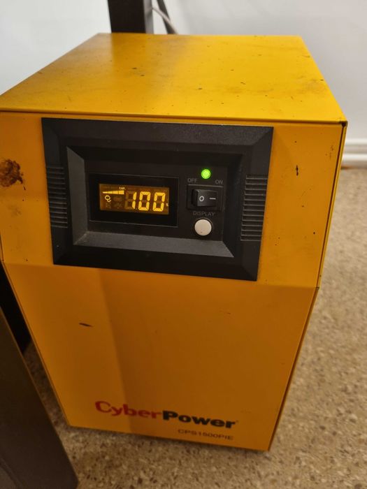 UPS CyberPower CPS1500PIE - 1500VA 1050W