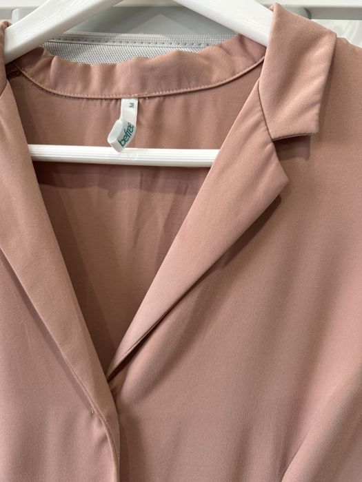 Продам платье Befree