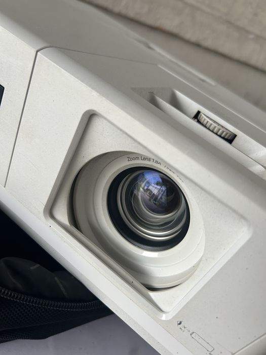 проектор в арену