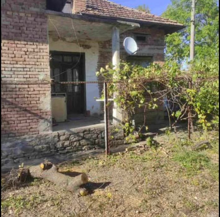 Продава се Къща в с. Козловец, Област Велико Търново - 62 кв.м за 107 €/кв.м - Снимка #5