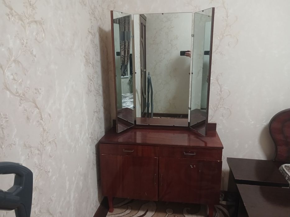 Трюмо тез ва арзон