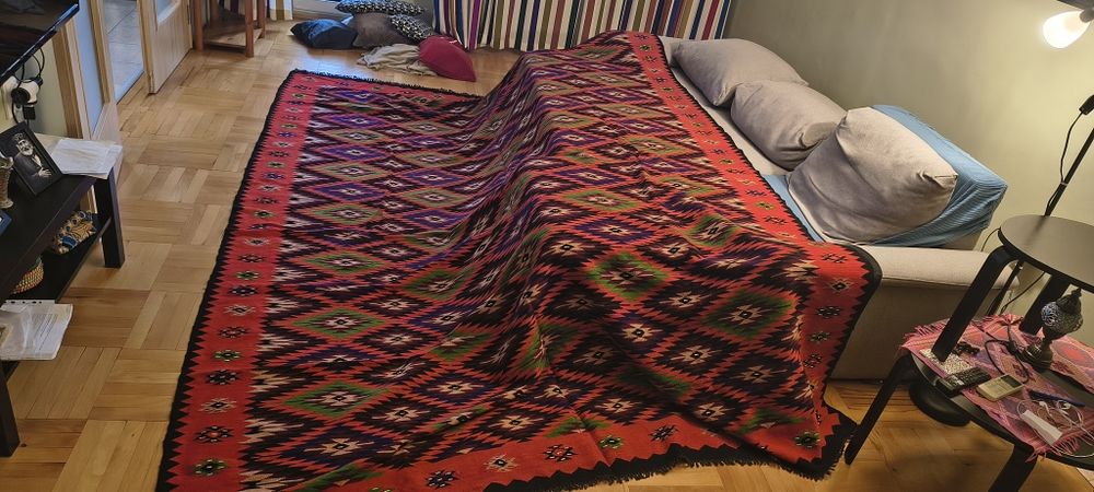 Чипровски килим 340 на 230