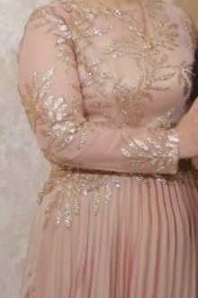 Продаеться платьё