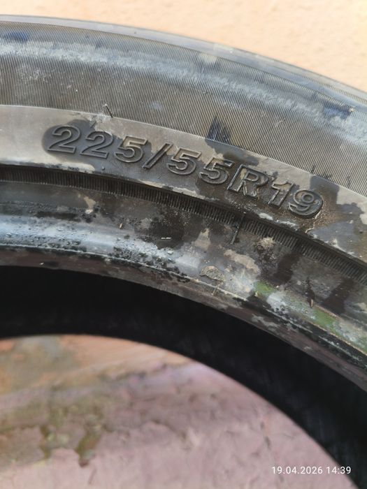 Шины  225/55/19R
