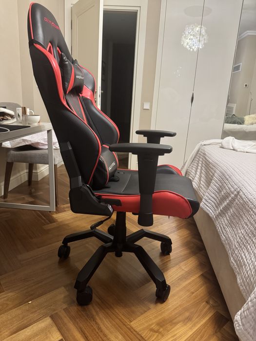 Кресло игровое DxRacer Valkyrie