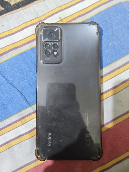 Срочно продам телефон