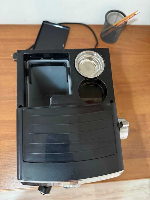 Продам Кофеварку Saeco