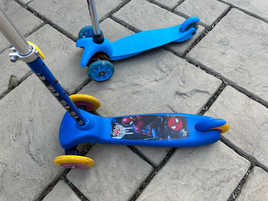 Trotinetă copii Spiderman aproape nouă nefolosită