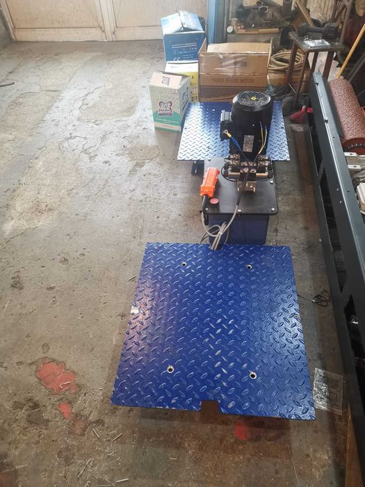 Detector de jocuri in articulatii pentru camioane si turisme