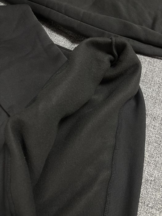 Женская теплая двойка черная