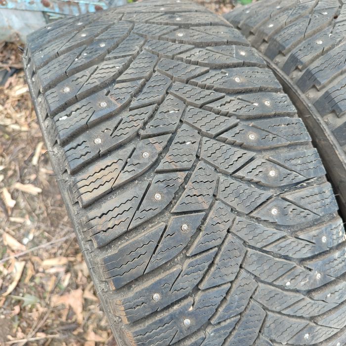 продам зимние шины на 17 Triangle