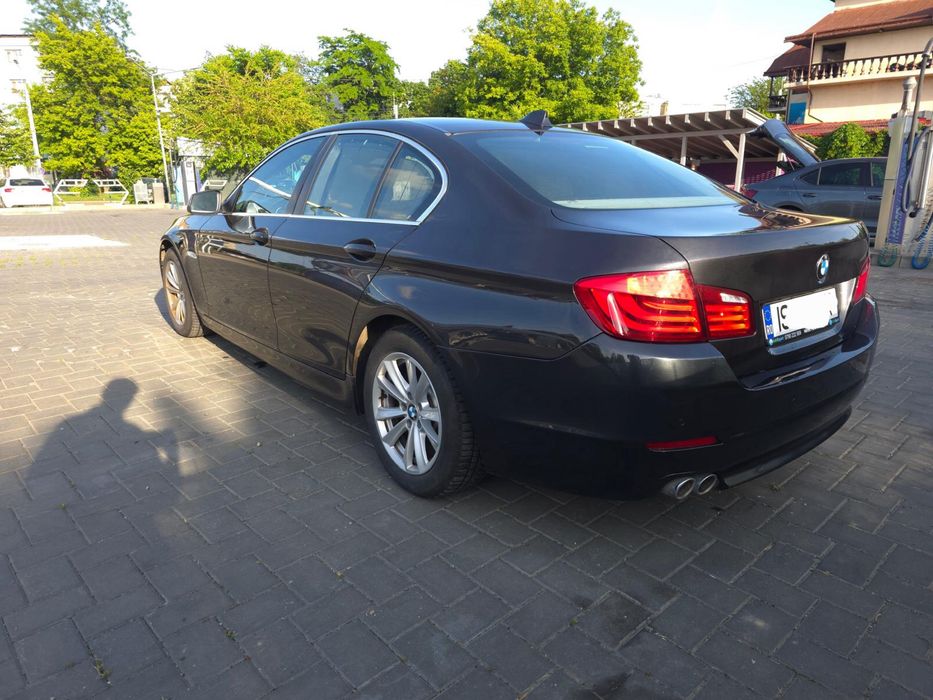 Vand BMW 525 xdrive anul 2012 km 200500