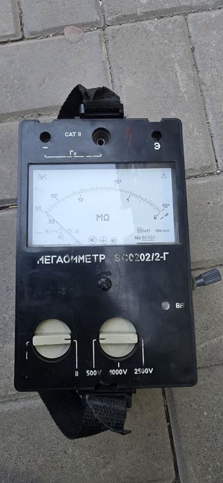 Мегаомметр хорошем состоянии