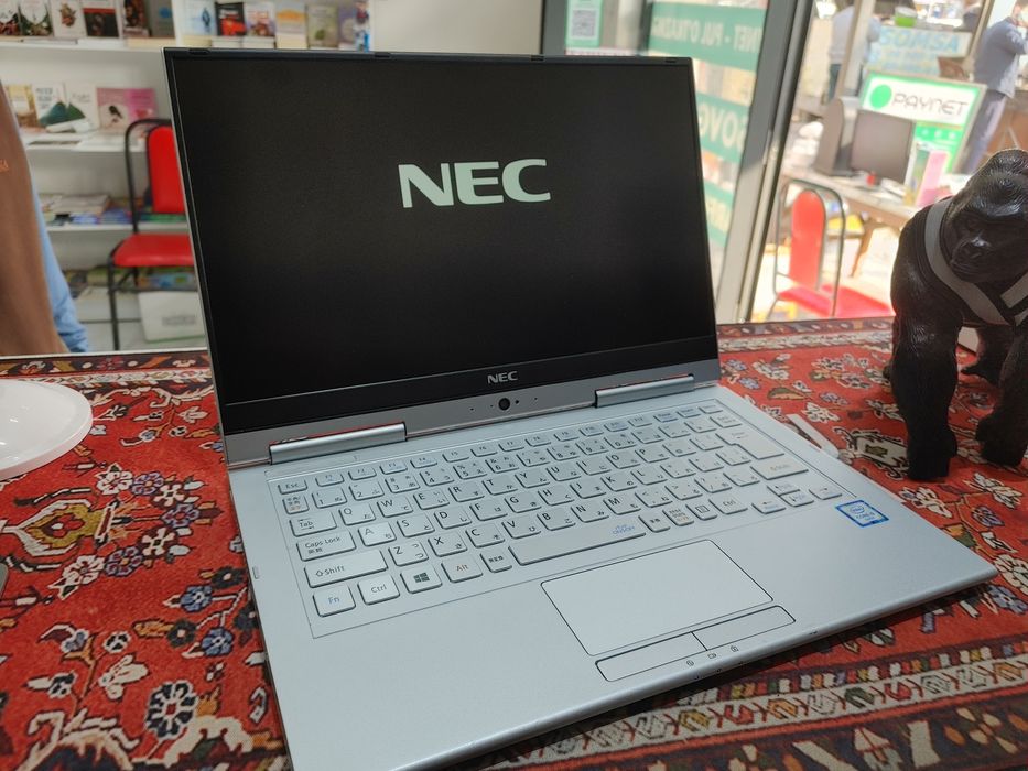 NEC core i5 yaponskiy noutbuk