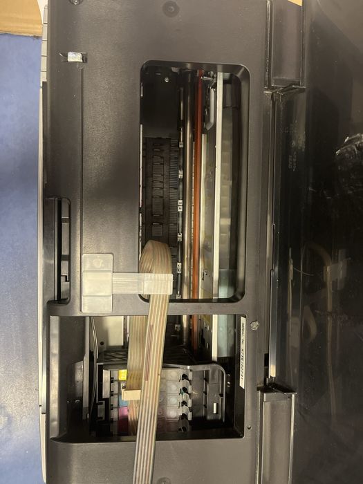 Продам принтеры 3 штуки