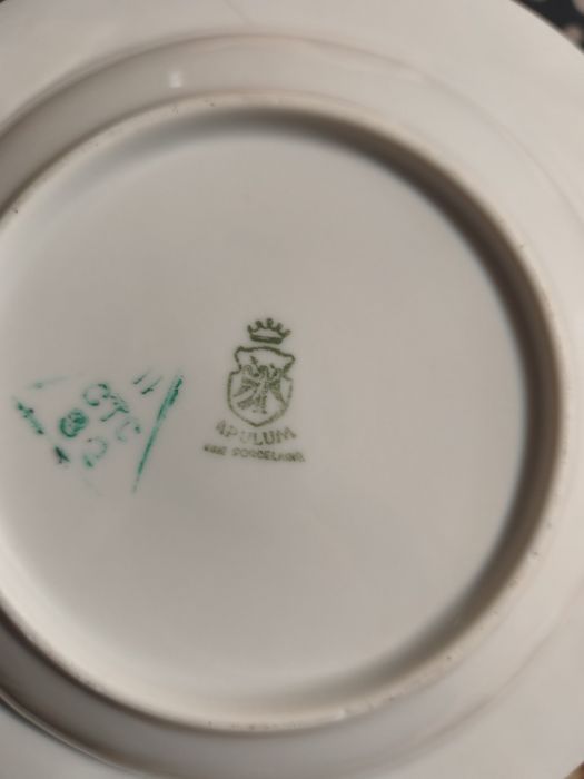 Set de farfurii 12 persoane din porcelan