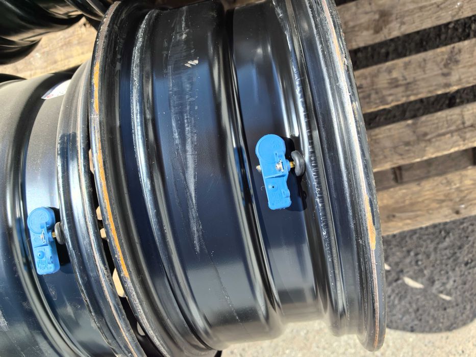 16 цола 5 х 105 мм ОПЕЛ Астра - 6,5 Инча / ЕТ 41 + СЕНЗОРИ