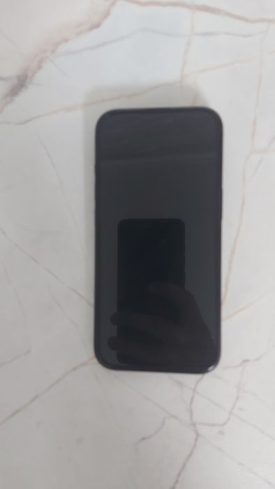 Продам iPhone 15