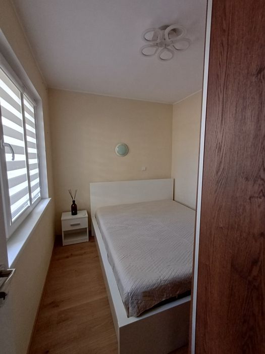 Дава се под наем Тристаен апартамент в Дупница - 60 кв.м за 306 € - Снимка #5