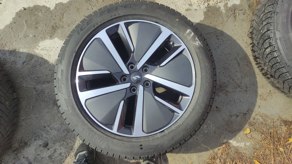 Колеса в комплекте, шины, Lixiang