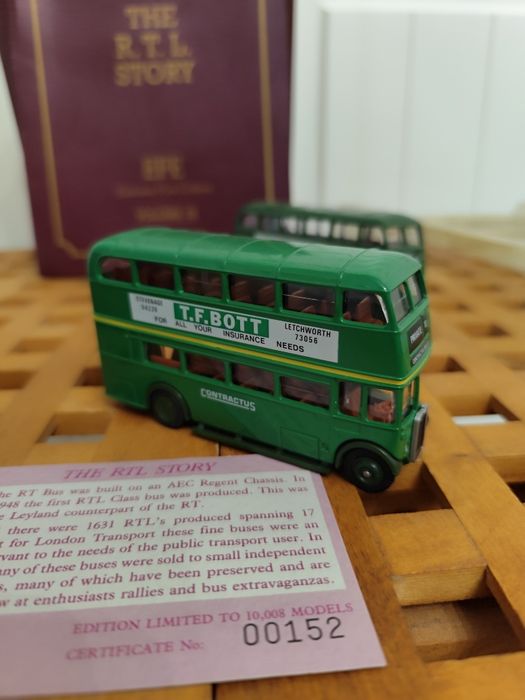 Set Machete Autobuze EFE The R.T.L. Story Volume III Limited Edition