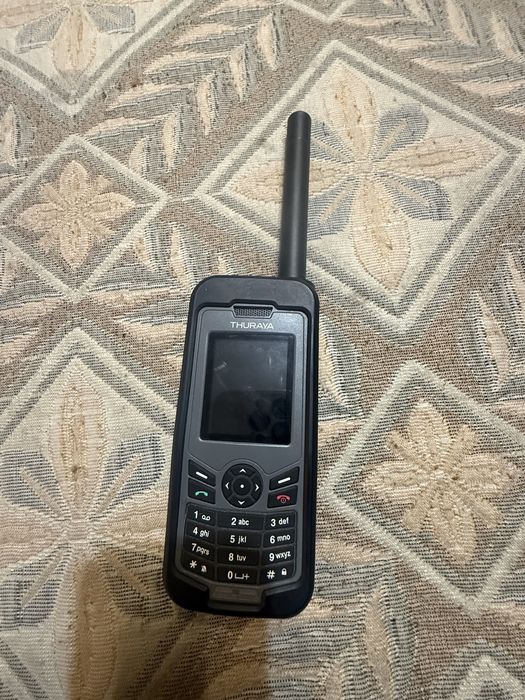 спутниковый телефон Thuraya XT-LITE