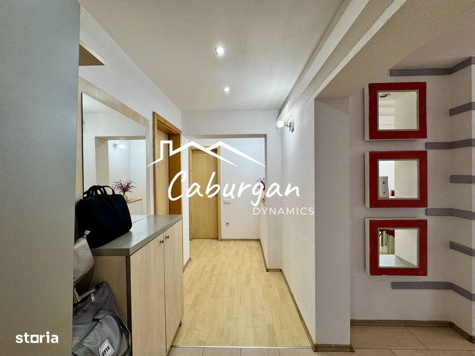 Apartament cu 3 camere, 80mp utili + balcoane, etaj 1/4, Centru