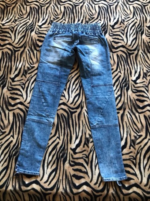 Продам джинсы