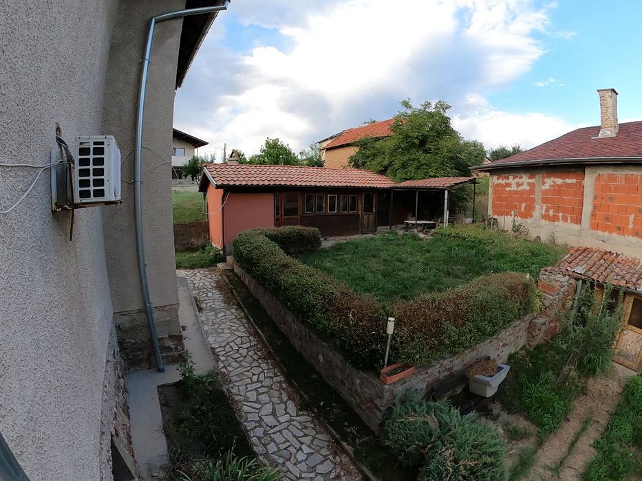 Продава се Къща в с. Гълъбник, Област Перник - 250 кв.м за 357 €/кв.м - Снимка #5