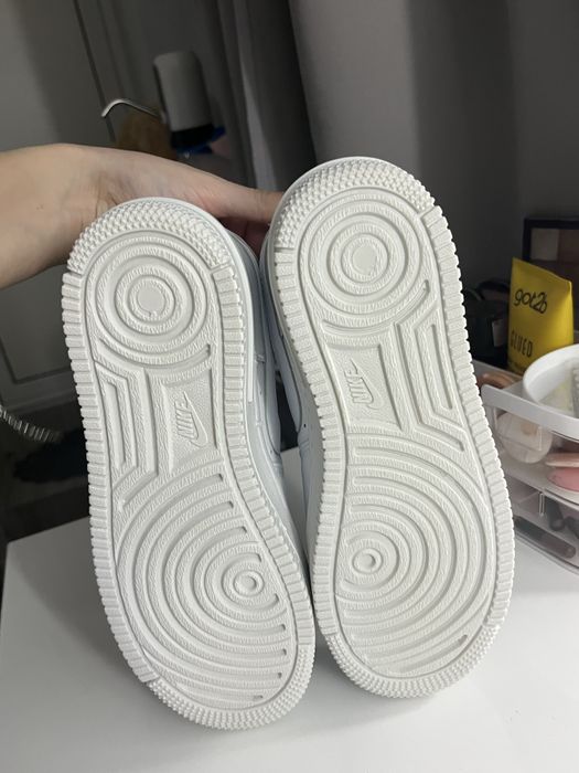 Чисто нови Nike air force