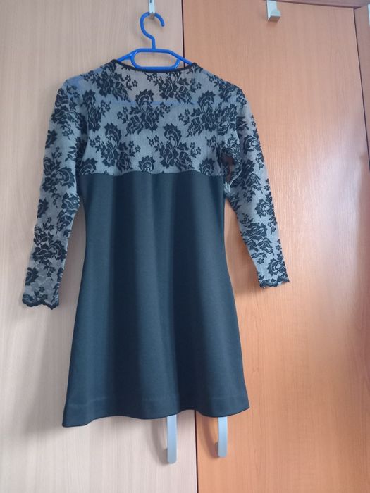 Rochie din bumbac și dantela