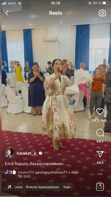 Продам дизайнеркое платье