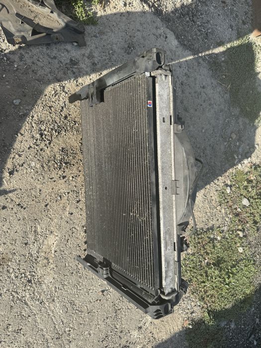 Радиатори , перка бмв е90
