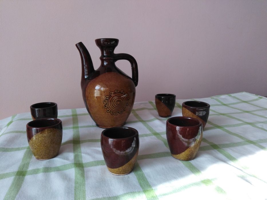 Продавам битов сервиз